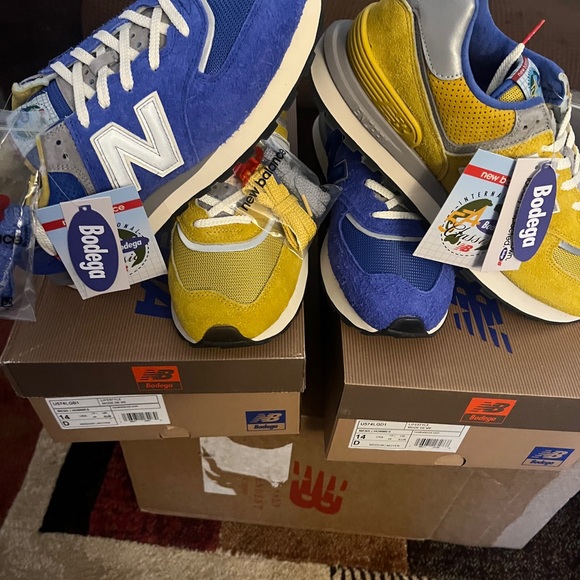 New Balance 574 x Bodega Legacy
Arrival & Departure Combo Pack Size 14
W/receipt - Picture 3 of 16